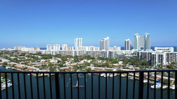 anchor bay condos